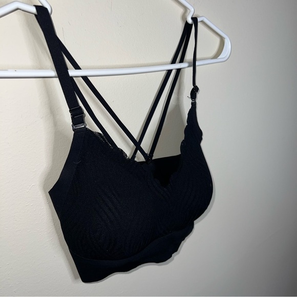 Kissy Black Camisole Sling Style Padded Seamless Bra Size Large - Picture 8 of 9